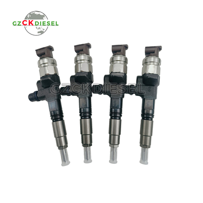 Beli Injektor Common Rail 1J705-53052 1J705-53053 295050-1331 Untuk Kubota V2607-CR-TE4 Mesin SB65P SV65PC SSV65 online manufacture