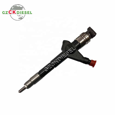 Beli Injektor Bahan Bakar Common Rail 095000-6730 23670-51020 0950006730 2367051020 online manufacture